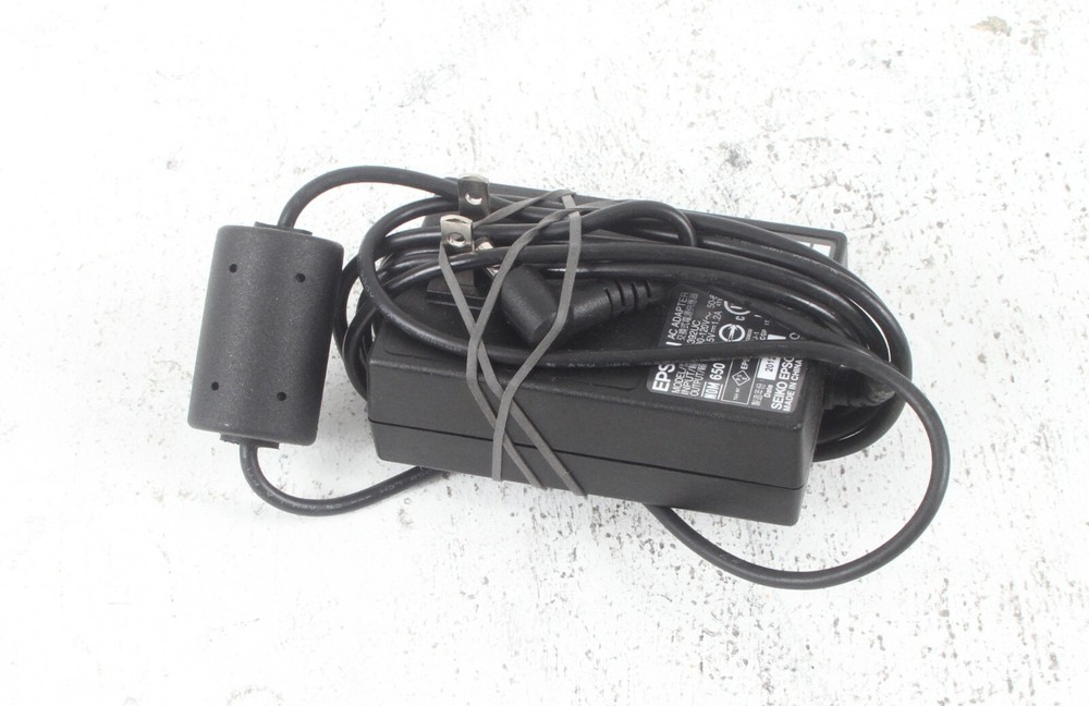 Epson Perfection V30 Flatbed Scanner w/Power Cable