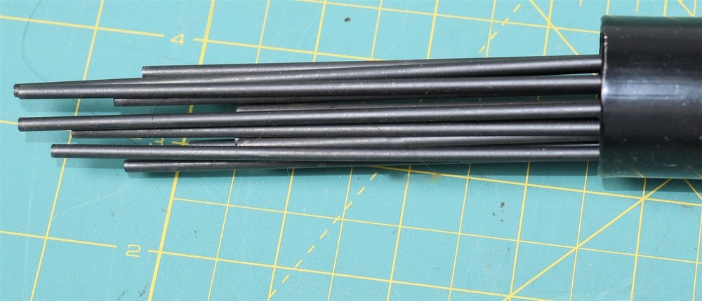 Untested Universal Tool 4600 BPM 90 PSI MAX Pneumatic Needle Scaler UT8635