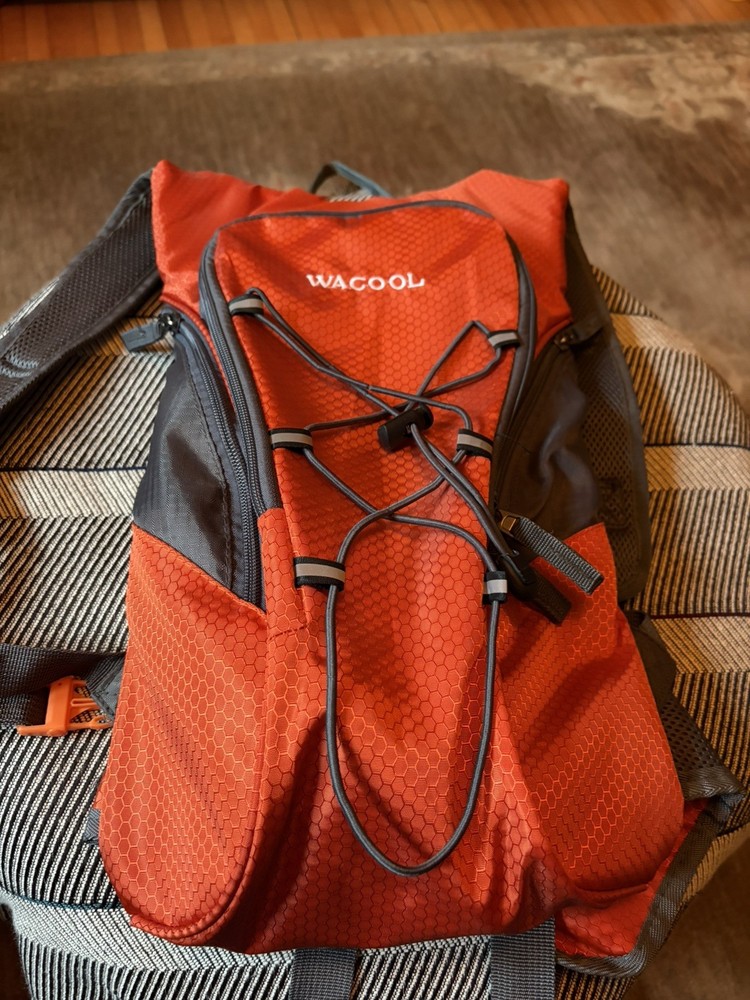 WACOOL Hydration Backpack With Bladder