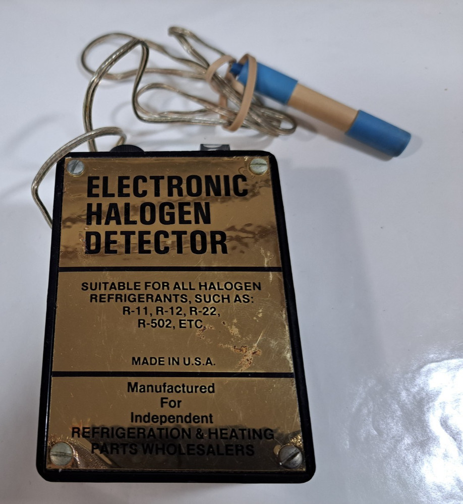 ELECTRONIC HALOGEN LEAK DETECTOR, VTG R-11