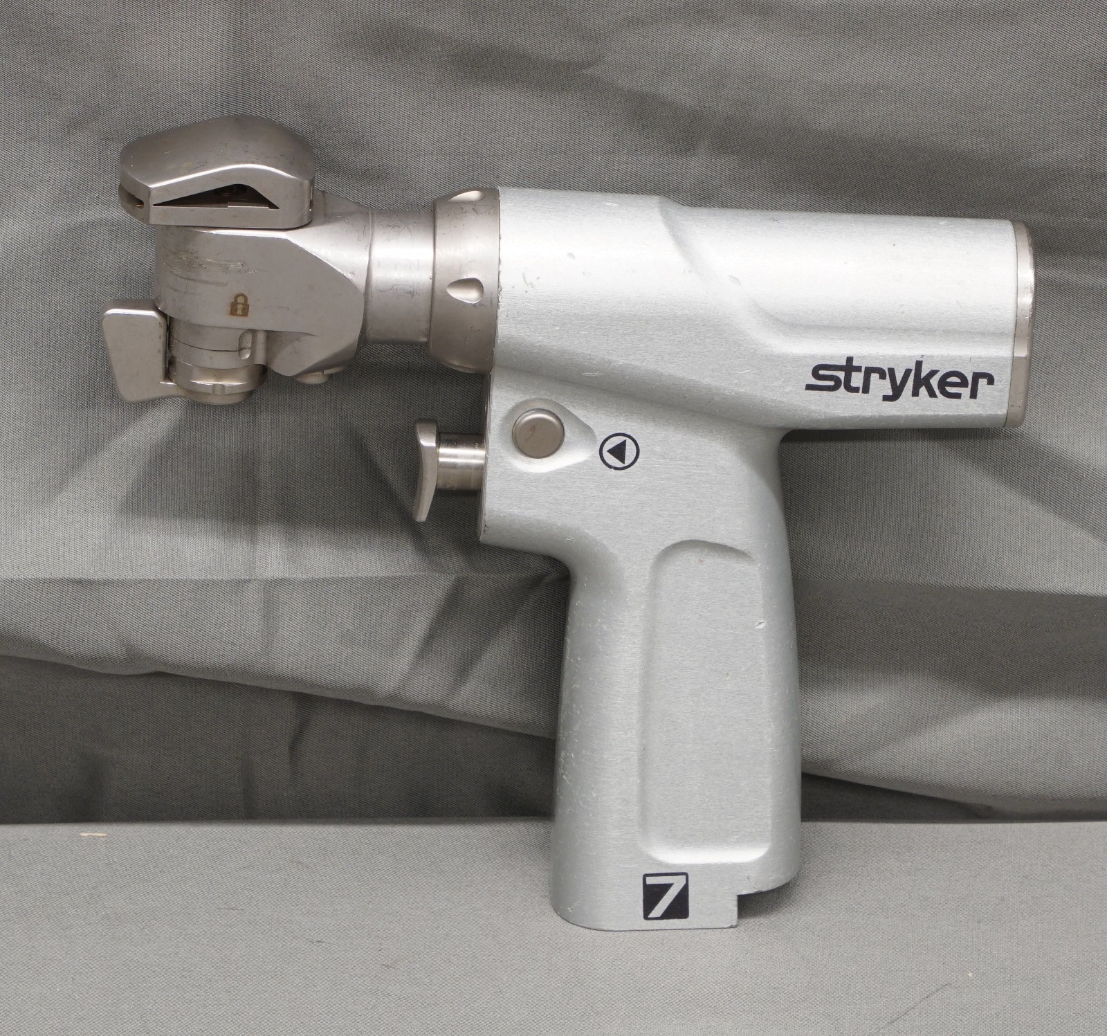 Stryker 7208-000-000 Sagittal Saw Handpiece (R1)