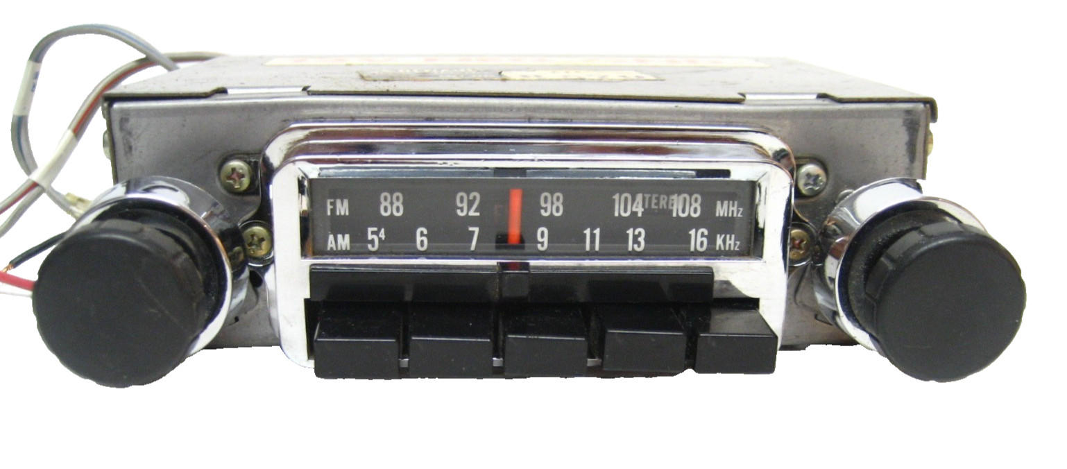 1972 1973 1974 1975 1976 1977 Renault AM-FM Stereo Radio Clean & Works See Video