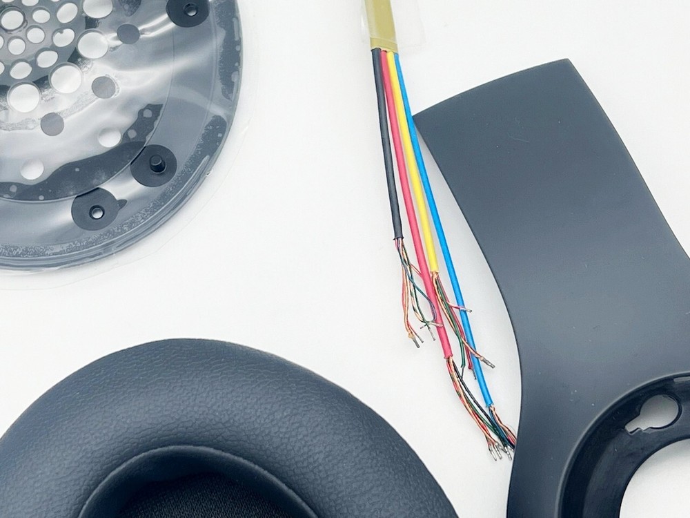 Authentic Replacement Parts for Beats Studio3 Wireless Shadow Gray MQUF2LL/A