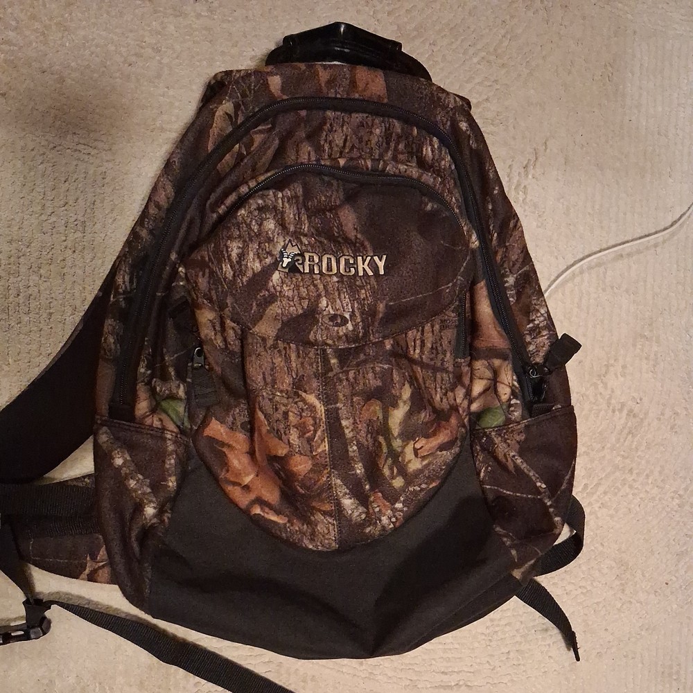ROCKY Mossy Oak Camo Camping Backpack