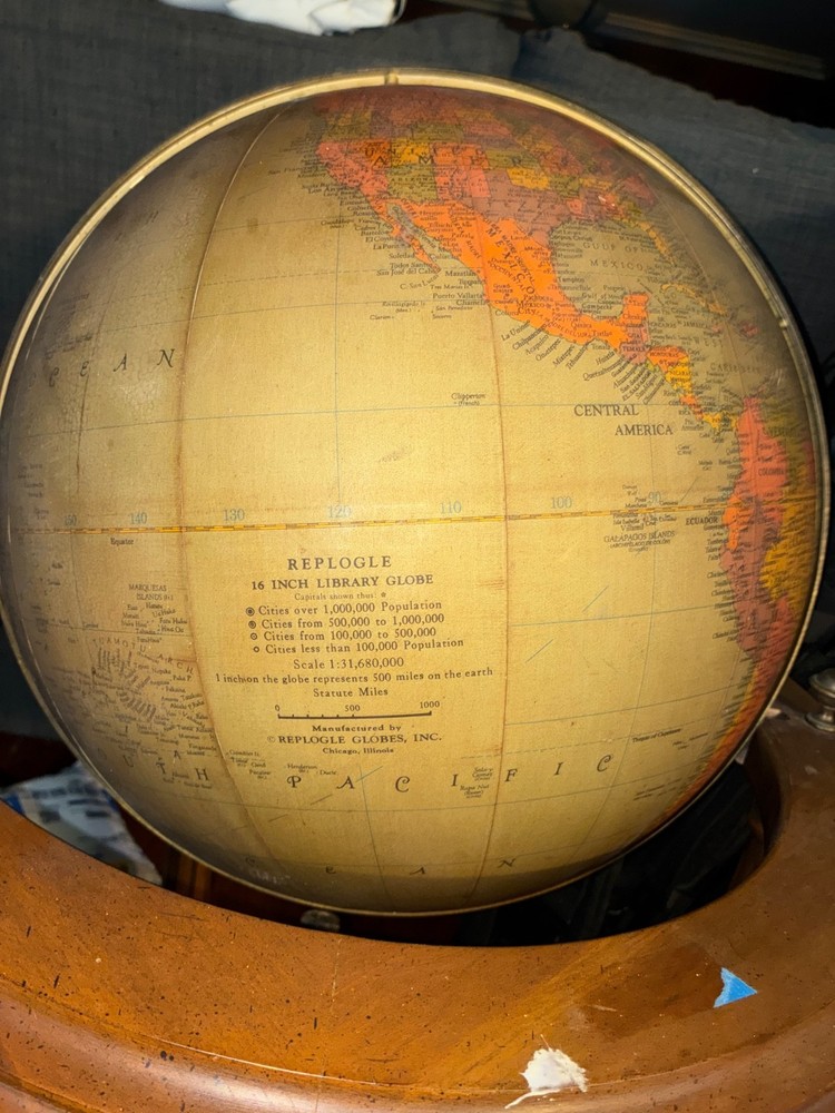 Replogle 16 inch Library globe