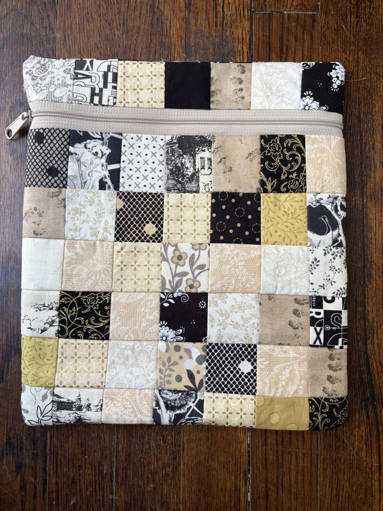 Handmade Patchwork Cross Stitch Project Bag Moda Date Night Fabric Unique Gold