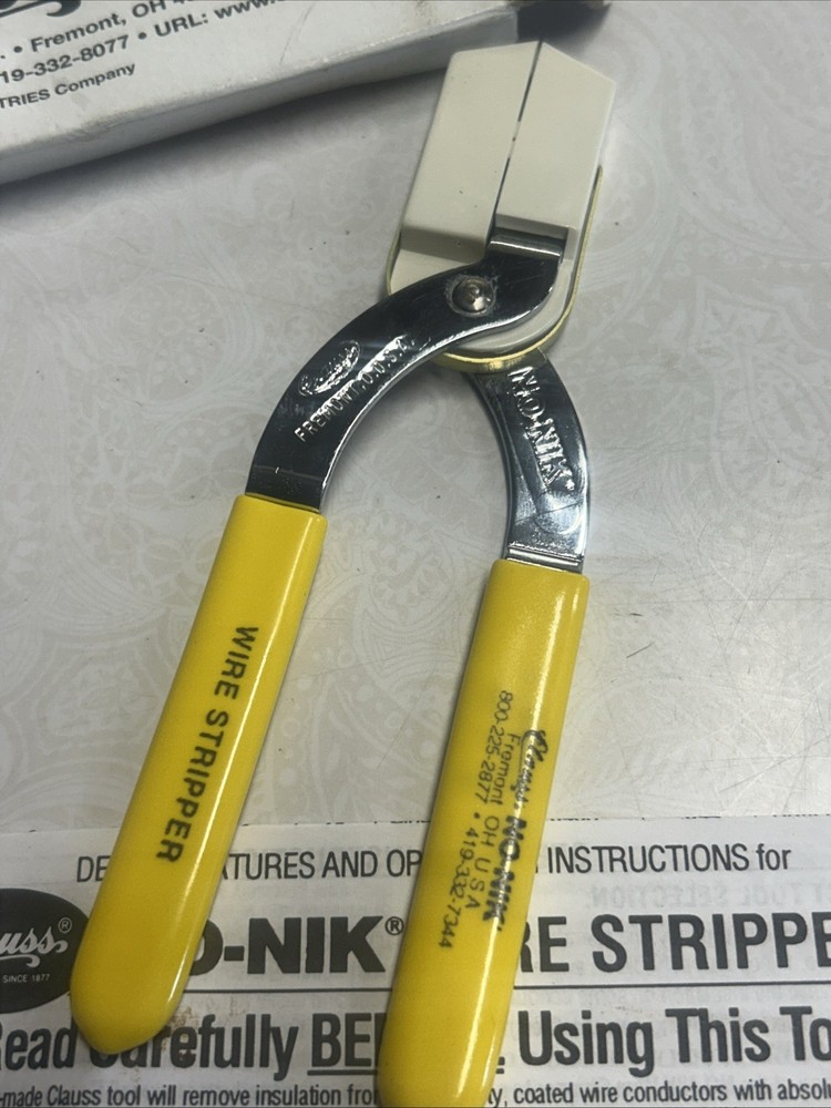 Clauss No-nik Wire Strippers 018