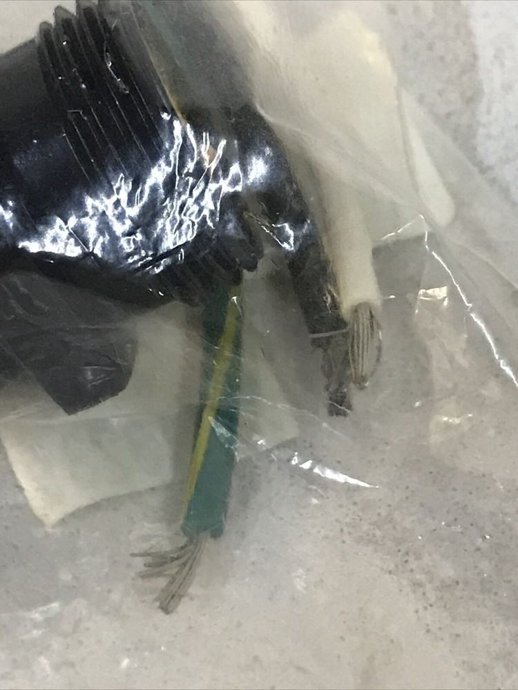 Woohead Connectivity / Brad Harrison 5AA56 External Thread Receptacle