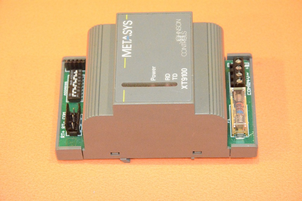 Johnson Controls Metasys XT-9100-8204 Expansion Module