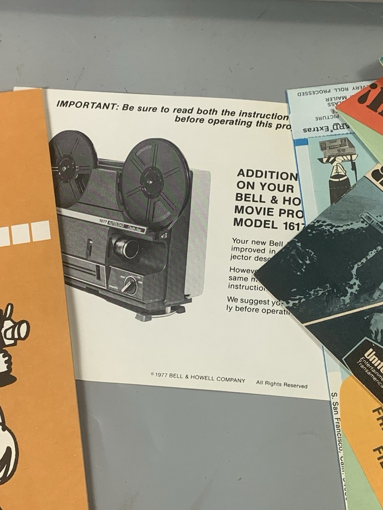 Untested Bell & Howell Model 1617 in Box with Bulb SH13