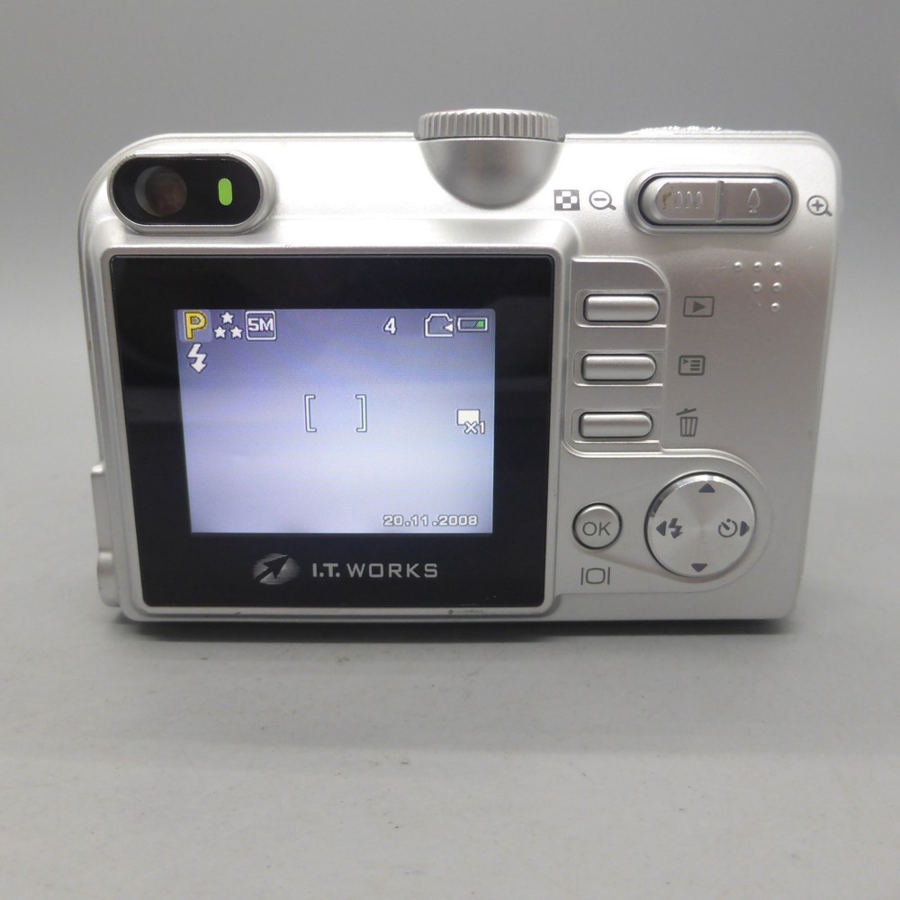 IT Works Digital Camera DC-5347 5.0MP Silver Tested