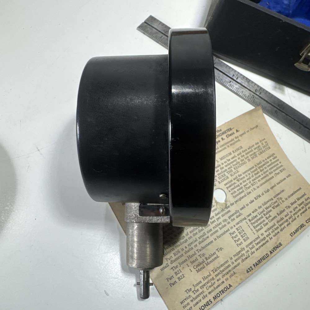 Jones Motrola 18T22 Multiple Range Hand (Portable) Tachometer Type B Class A