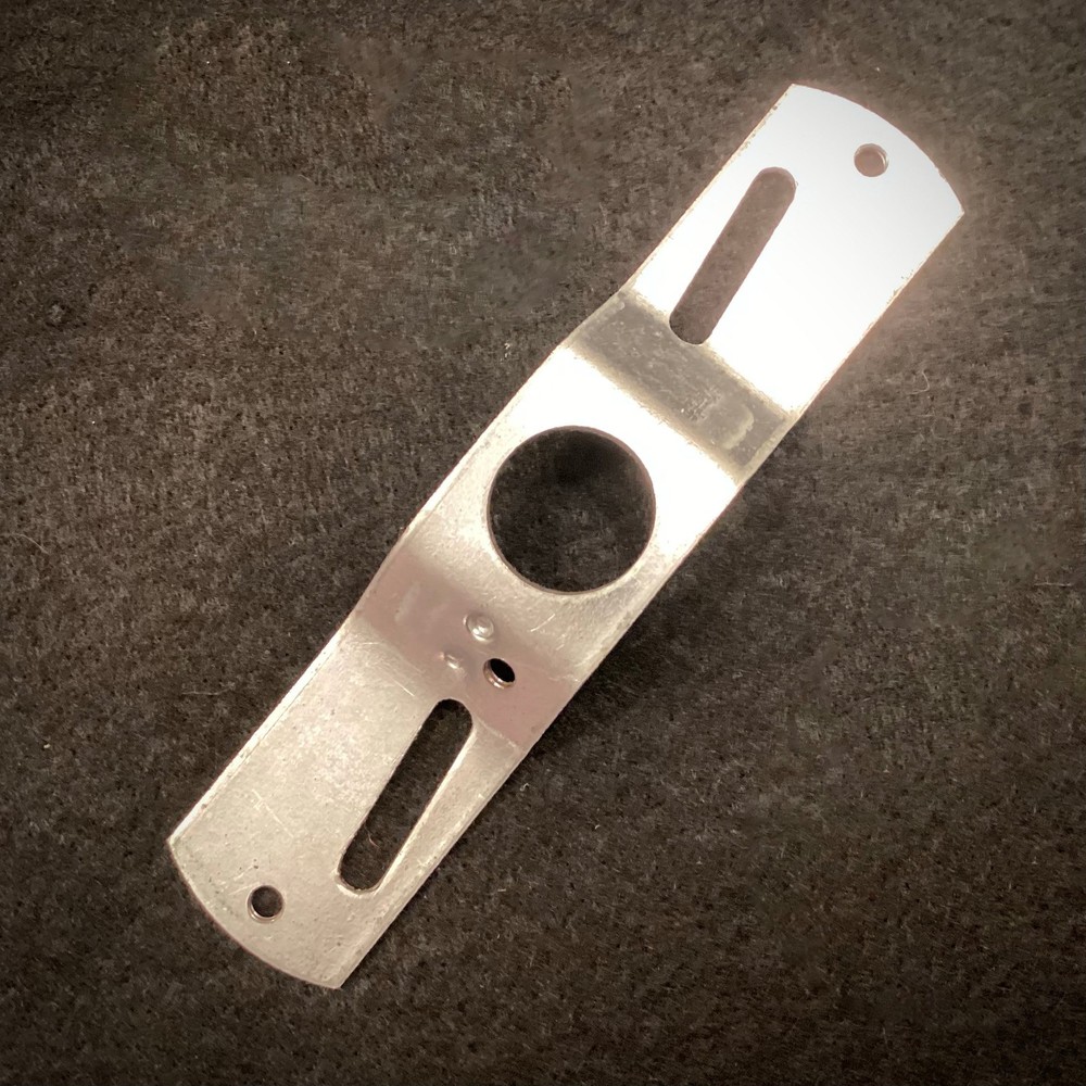 Offset Light Fixture Crossbar/Mounting Bracket Bar