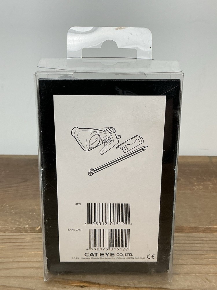 Vintage CatEye CC-CD300DW Double Wireless Cycle Computer & Sensor Kit
