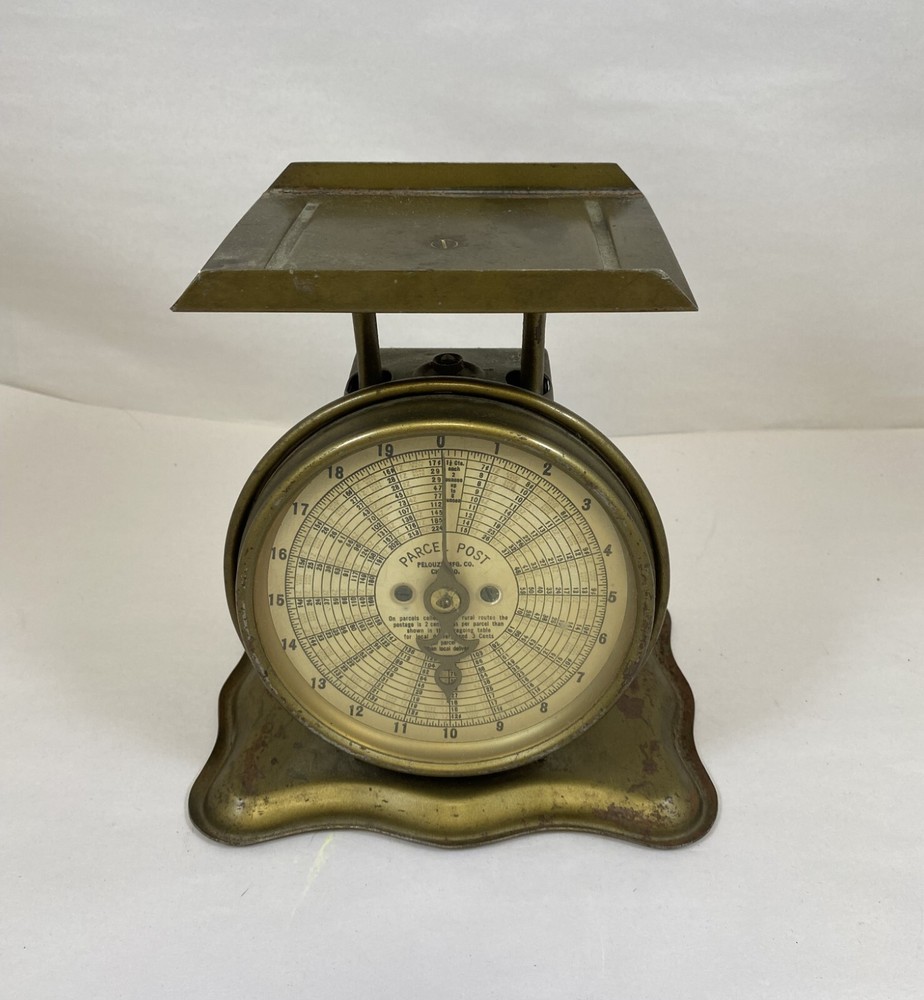 PELOUZE MFG CHICAGO PARCEL POST 20LB CAPACITY SCALE 9" TALL