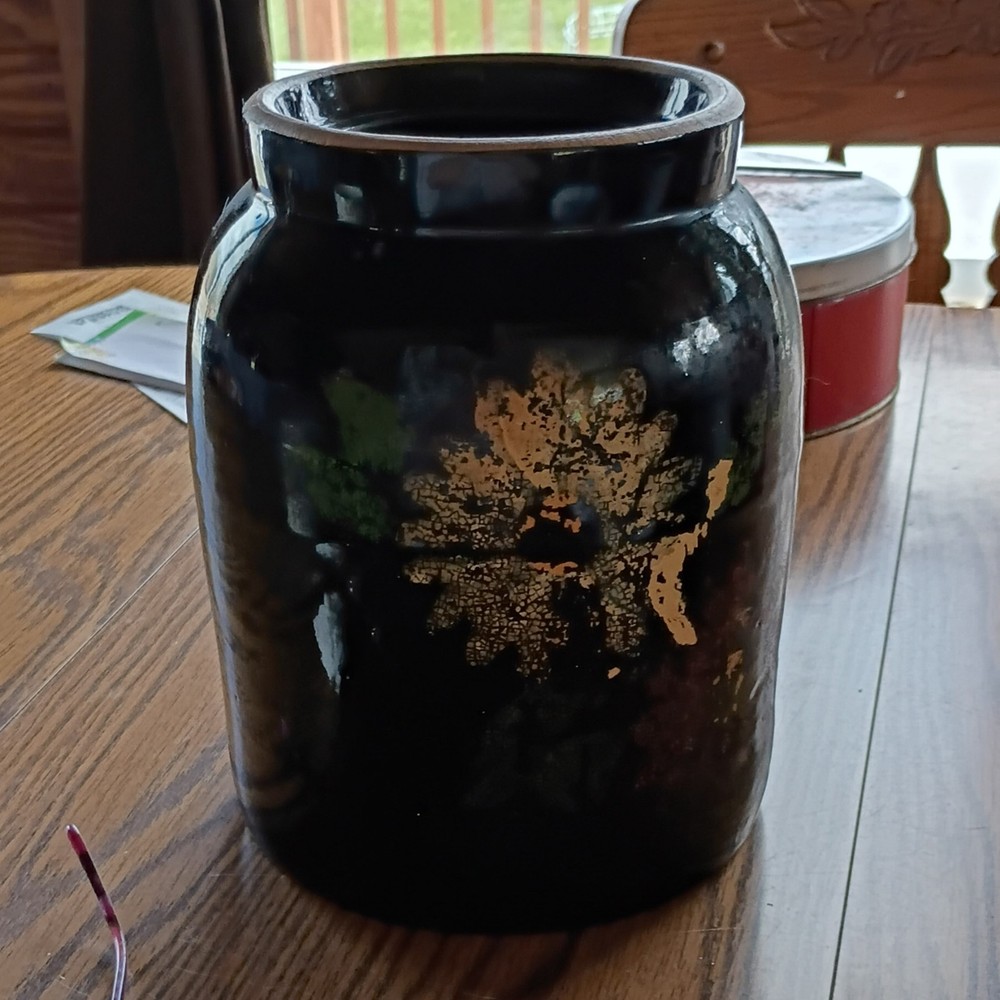 Black Gold Ceramic Glossy Decorative Vase with Floral Pattern