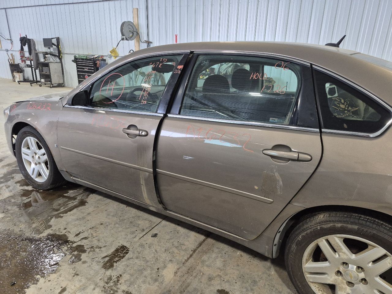 Automatic Transmission 3.9L Fits 06-11 IMPALA 1316796