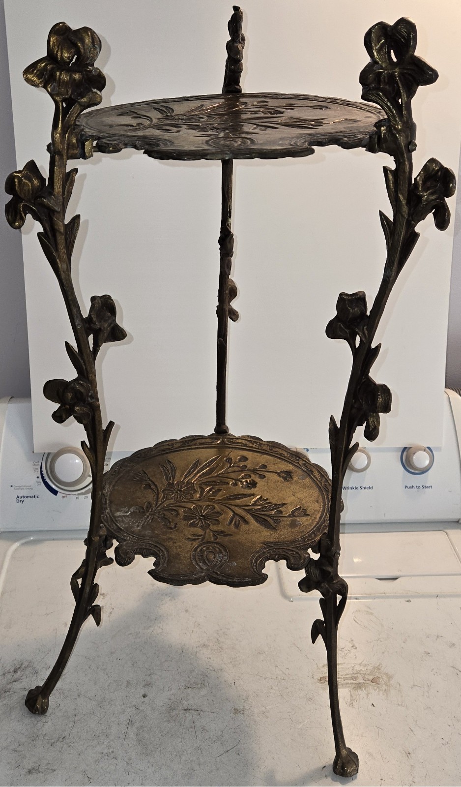 ANTIQUE ART NOUVEAU 2-TIER FLORAL ORNATE CAST BRASS PLANT STAND TABLE 28" A3