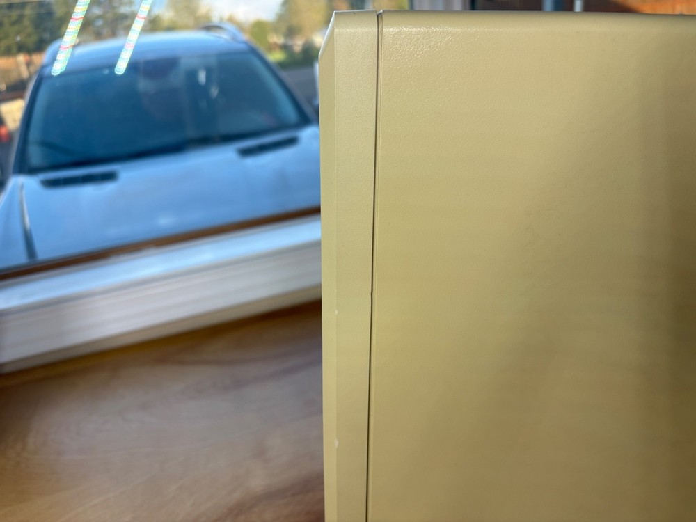 Macintosh 1984 128k computer - Recapped & Restored - Apple Mac M0001