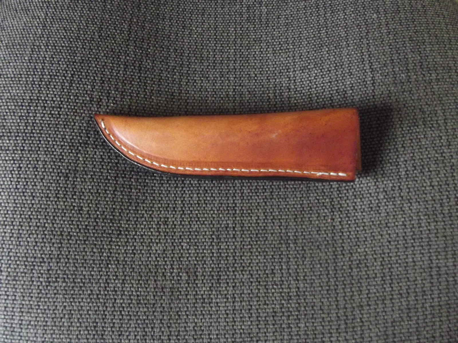 LEFT HANDED Custom Leather Sheath for Fixed Blade Knife 1021
