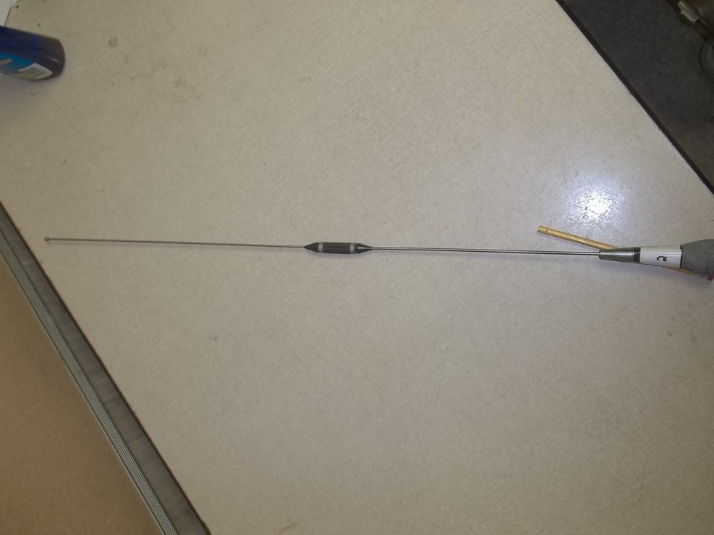 Antenna 33-1/2" w/ Base Adjustable *FREE SHIPPING*