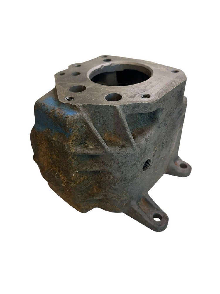 CHEVY / GM 3 SPEED TRANSMISSION Bare Main CASE 3837552