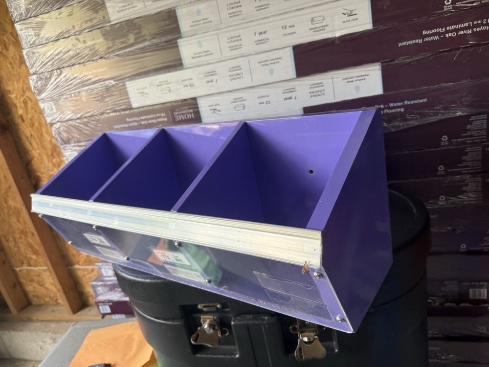 store display shelf container wall mounting clear front open Hanging Container