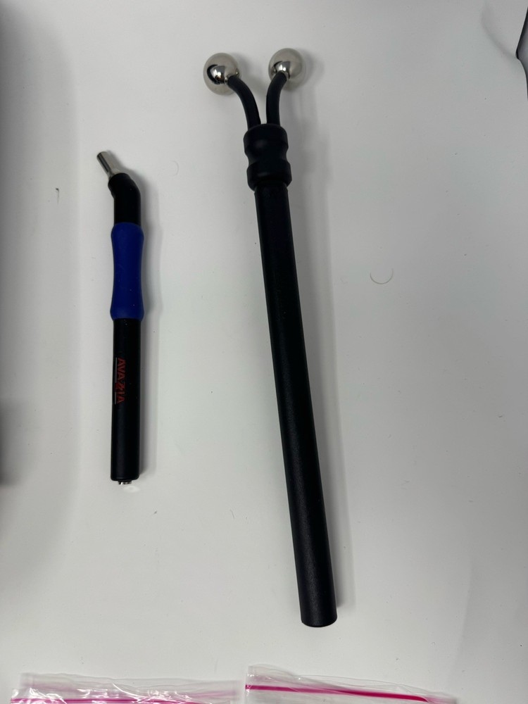 Avazzia Pro Sport Therapy Device