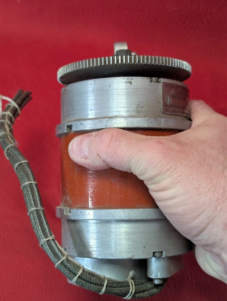 SYNCHRO GENERATOR MK 1 MOD 4 TYPE 5G BENDIX AVIATION MARINE DIV, 292803