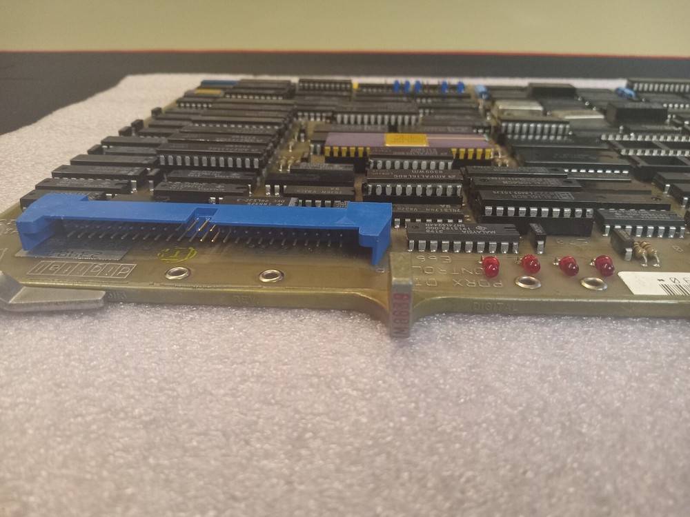 DEC Digital M8639 RDRX Disk Controller Board 50-15649-01 M8639 (B2)