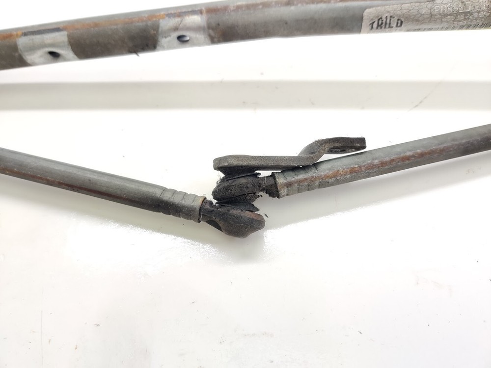 2008 DODGE NITRO 2.8 CRD FRONT WIPER LINKAGE