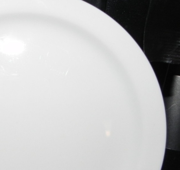 Oneida Bright White – Dinner Plate 9.5"