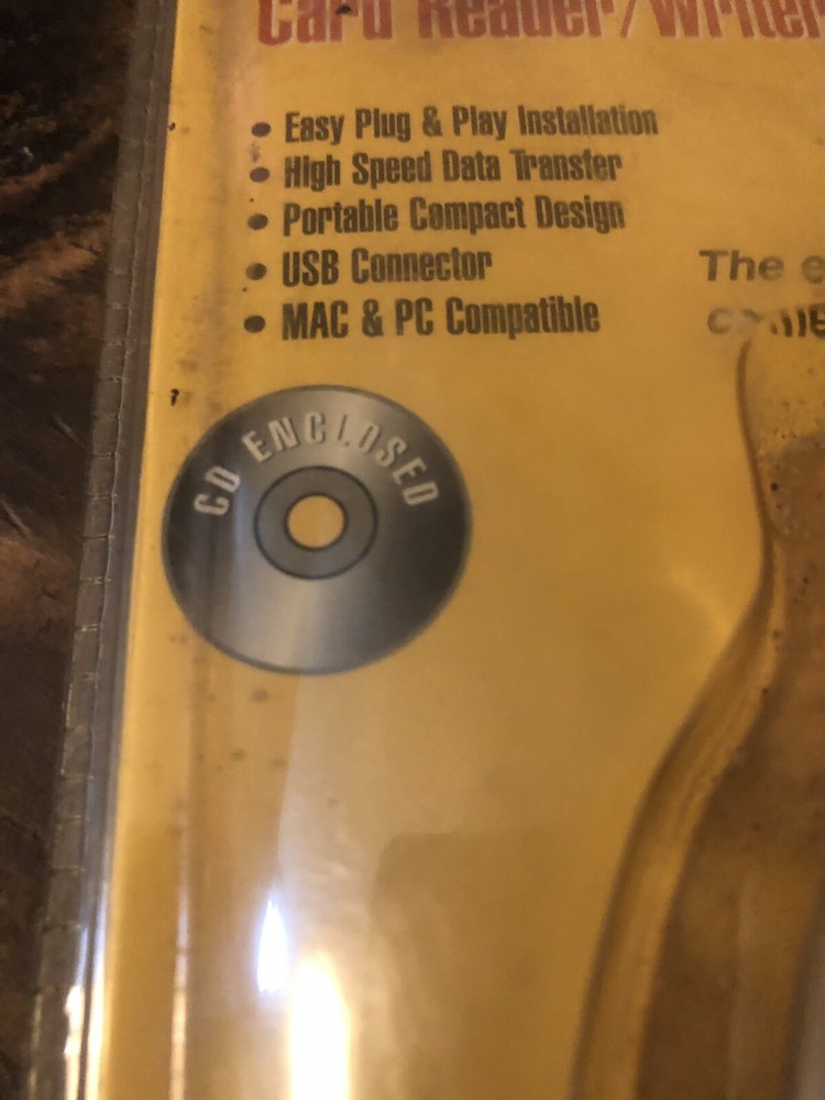 Brand New Digital Camera Memory Stick Card Reader/writer With Cd