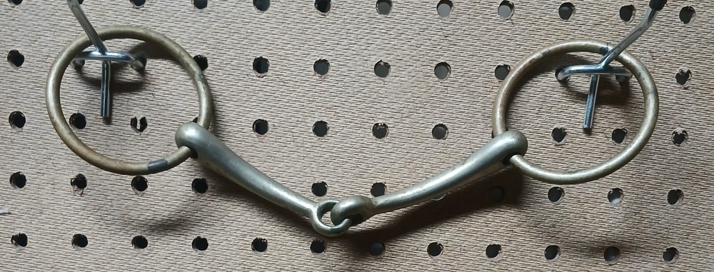 Never Rust England 5 1/4" Snaffle Bit Stainless Horse Bit
