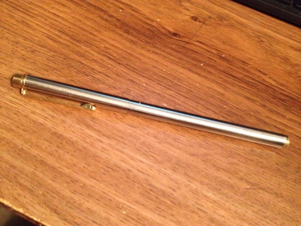 Ultimate Pen Through Bill - Magic Writer - Perfect Penetration - Pro Model