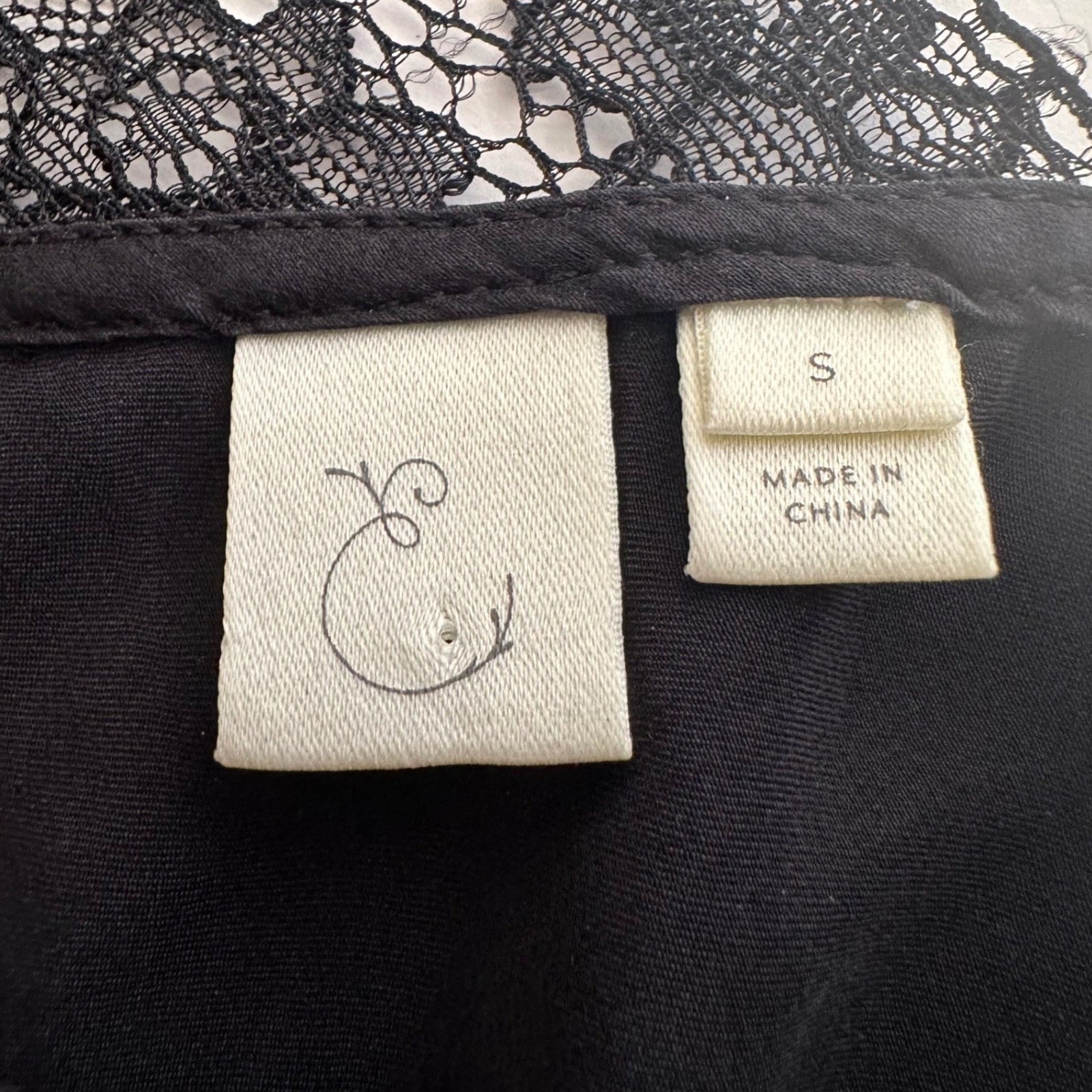 Eloise by Anthropologie Camisole Womens Small Black 100% Silk Lace Trim V-Neck