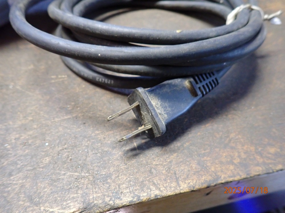 lot b USA PORTER CABLE 7336 VARIABLE SPEED 6" RANDOM ORBITAL SANDER MISSING PAD