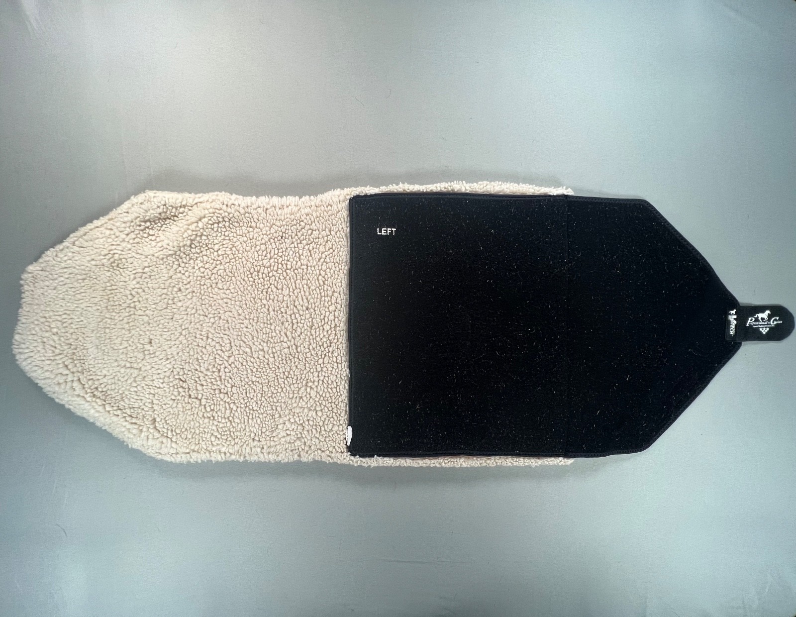 14" Professional's Choice Black VenTech Standing Wraps (Set of 2) - MSRP $130