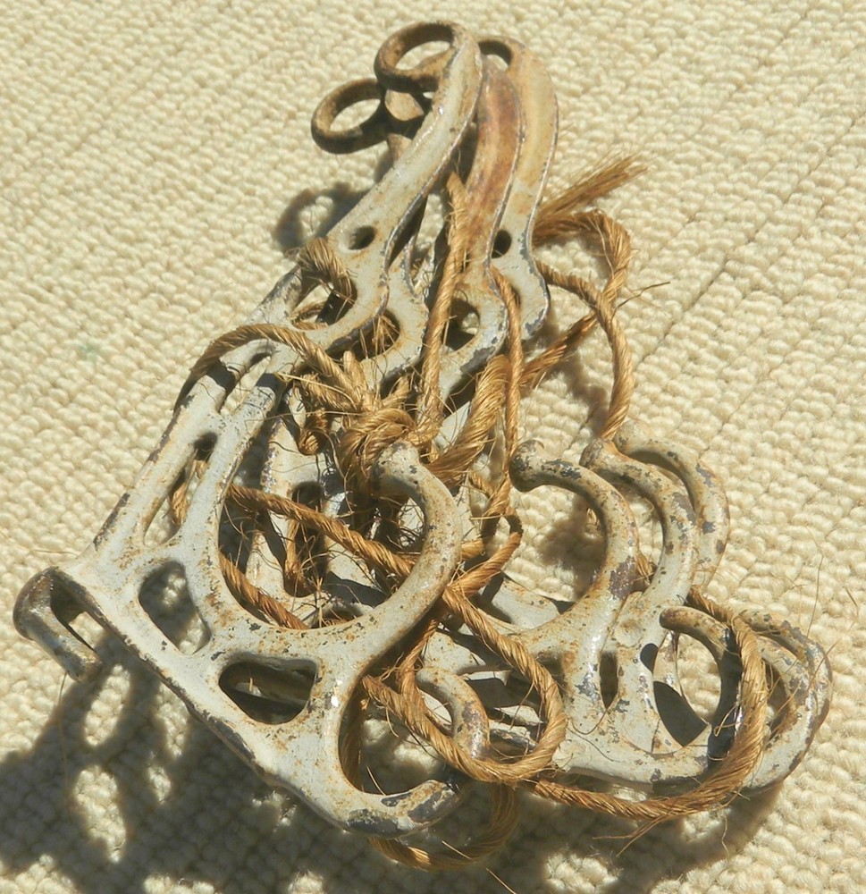 Cast Iron White Victorian Style Coat Hooks ,Hat Hooks, Rack Hooks ,Hall Tree