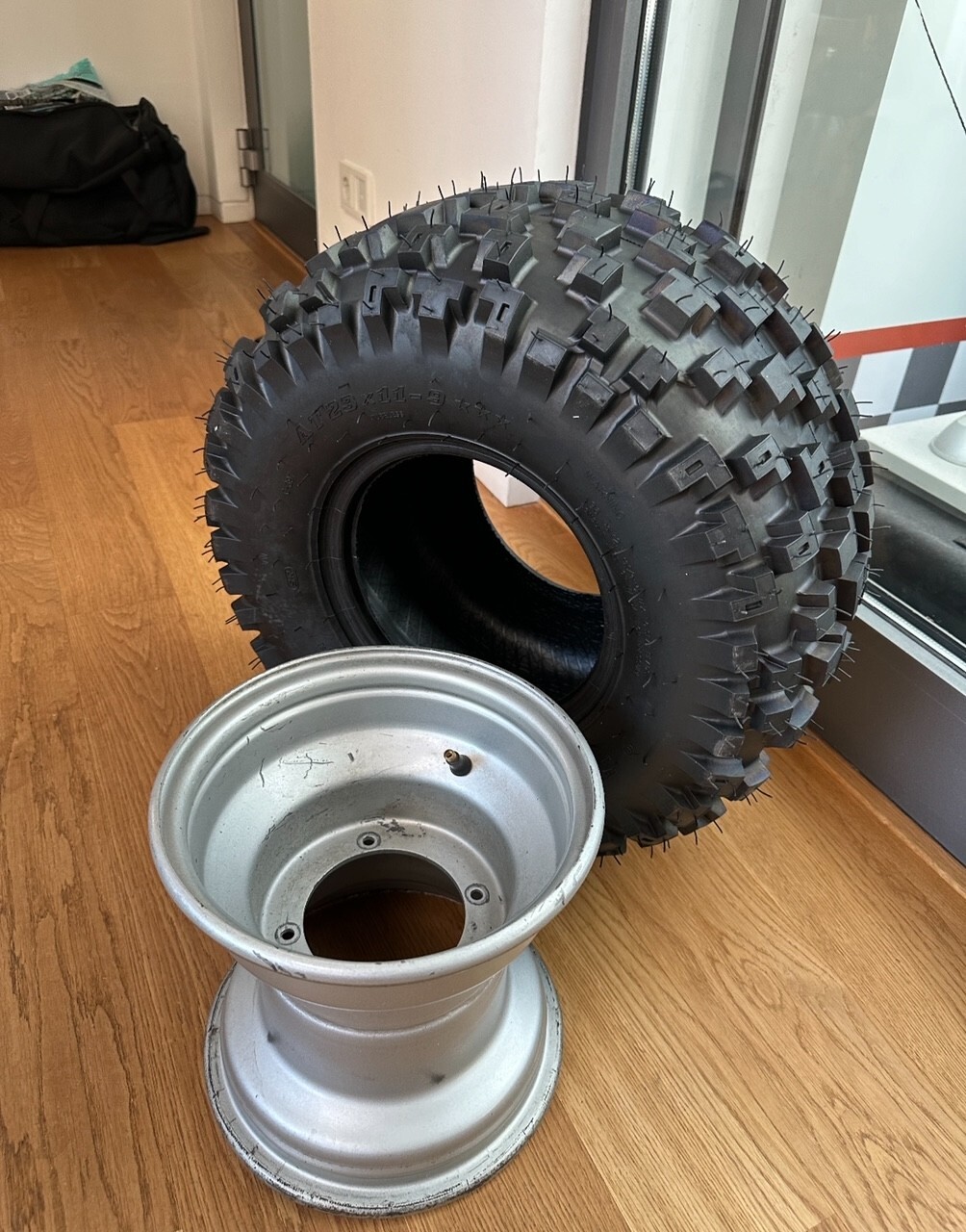 REBELL KT647M (23x11-9) - Yamaha BW 350 and BW 200 Rear Tire