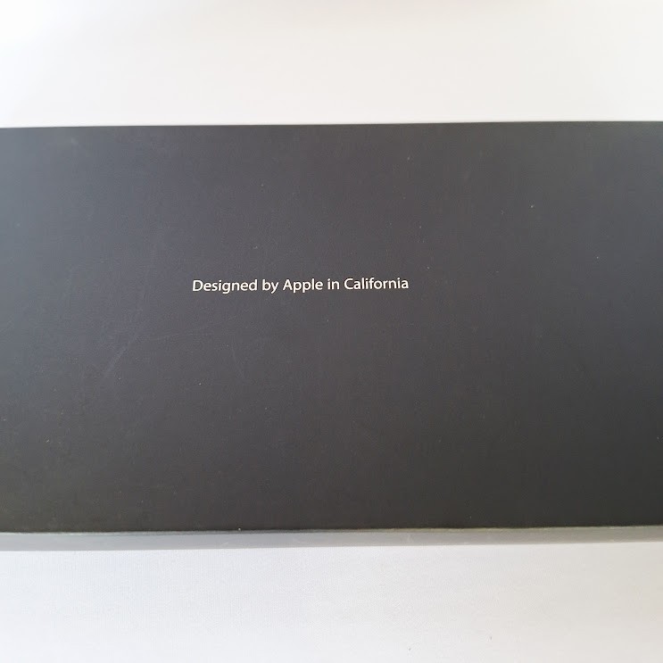 Mac Pro Box Only & Mac OS Install Disc 1 & 2 Version 10.4.7 w/Stickers