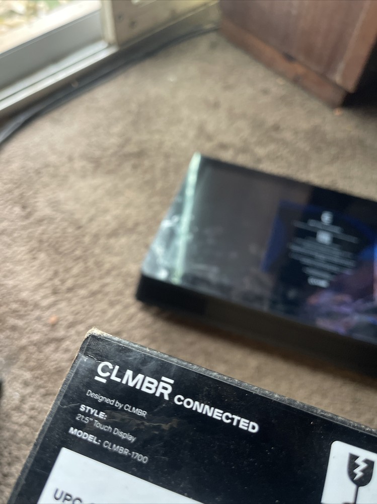 CLMBR CONNECTED 21.5” TABLET “New