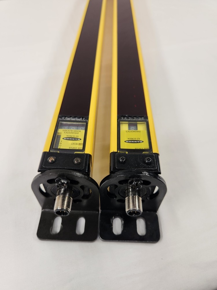 SLSP30-600Q88 Banner EZ-SCREEN Light Curtain (Pair)
