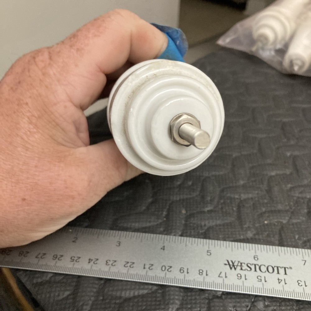 Massive Feedthru Insulator For Antenna