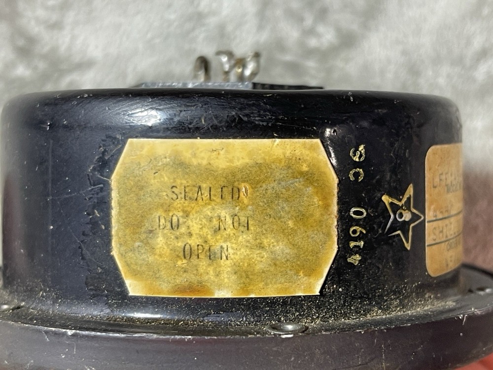 API Shielded Meter Gauge 0455-C Untested For Parts Repair !!