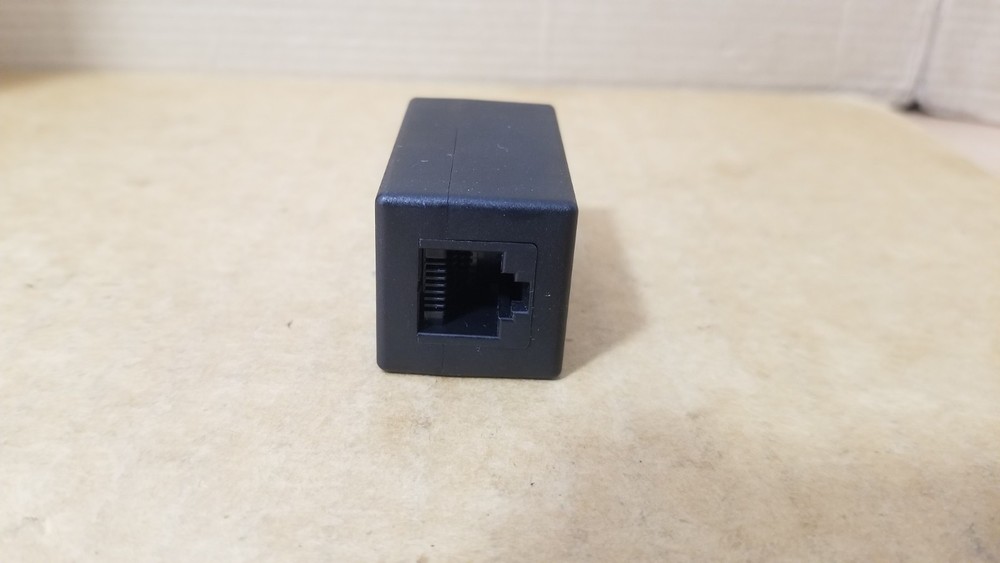 Insignia Inline Network Cable Coupler Cat-5 and Cat-5E Working , VGC