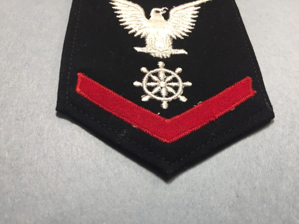 US Navy - Quartermaster Rate 3rd class Patch (Male size) Eagle facing Right