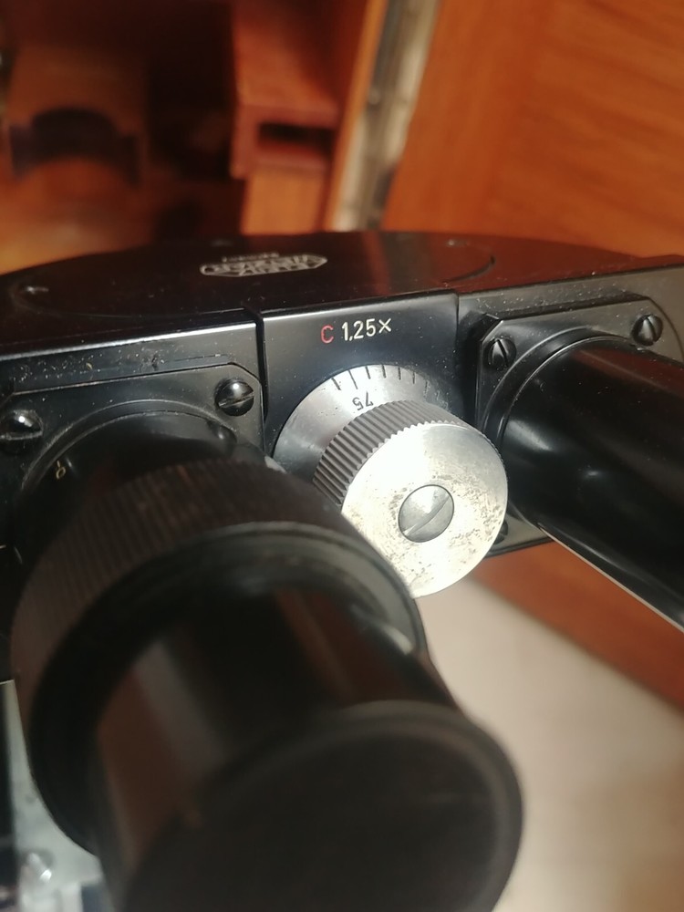 Vintage LEITZ WETZLAR Microscope Bincular GERMANY
