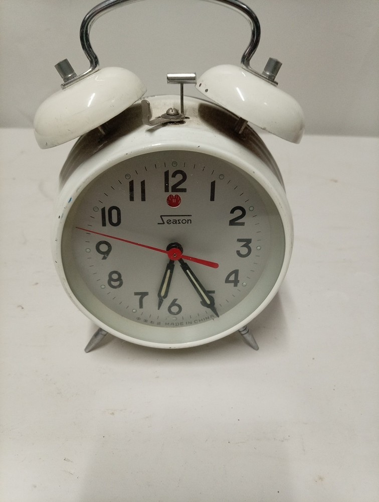 Season Alarm Clock
