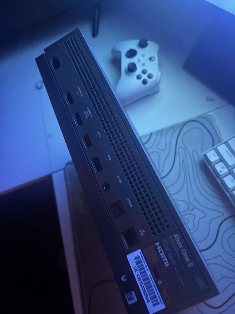 Green Xbox One